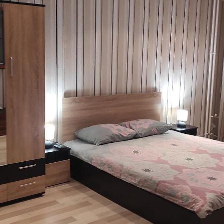 Apartament Kostov Sliven Daire Dış mekan fotoğraf